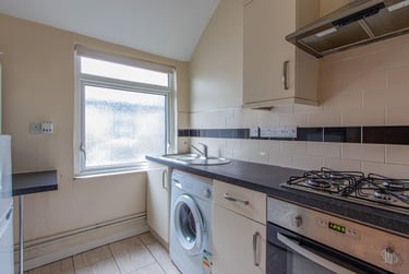 1 bed house, Colum Road, Cathays, Cardiff, CF103EF - Image 2